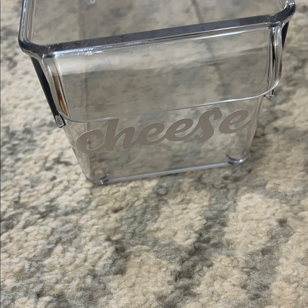 Plastic Container - Picture 3 of 3